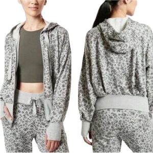 ATHLETA BALANCE PRINTED HOODIE SIZE LARGE